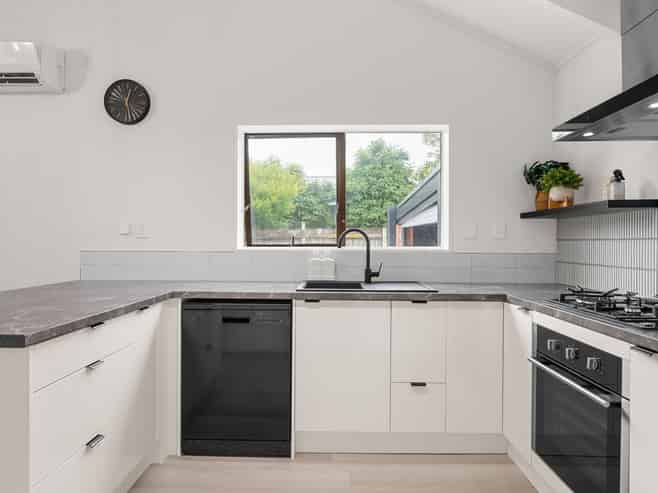 120A Clarkin Road, Fairfield