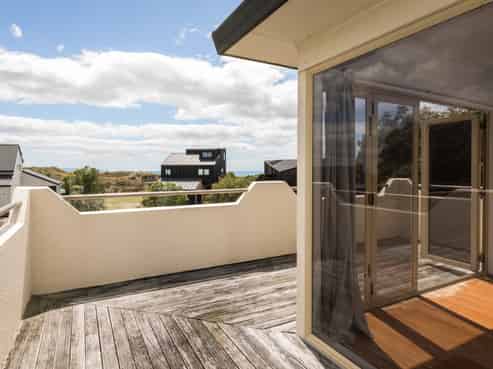 18 Papaunahi Road, Waihi Beach