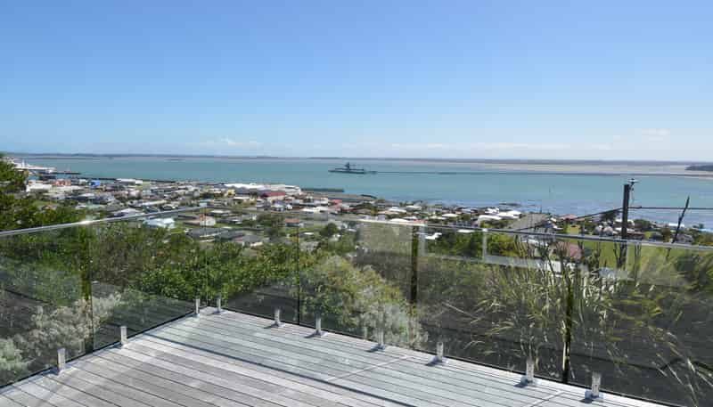 10 Elizabeth Street, Bluff