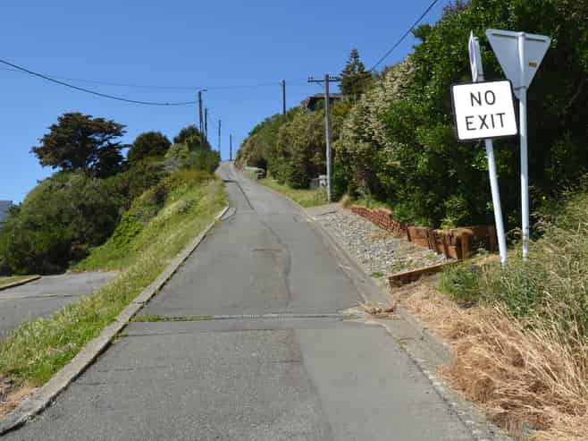 10 Elizabeth Street, Bluff