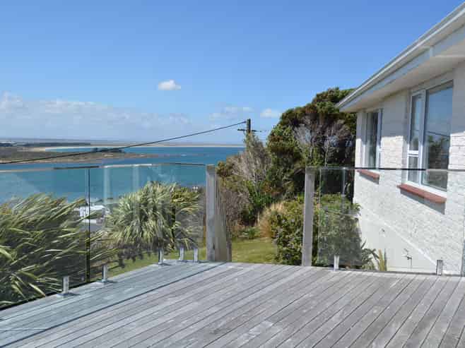 10 Elizabeth Street, Bluff