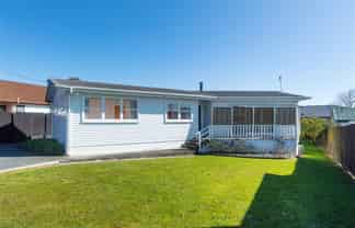 56 Orams Rd, Hillpark