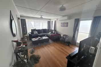 856A Hokio Beach Road, Hokio Beach