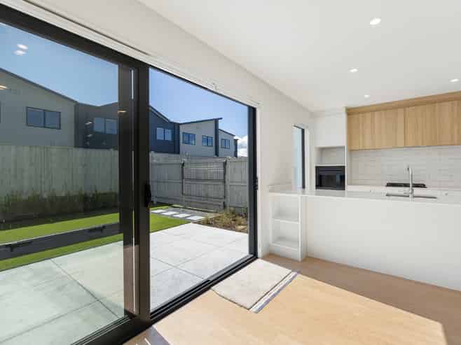 13 Pohorama Lane, Conifer Grove