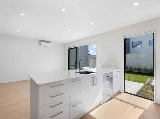 13 Pohorama Lane, Conifer Grove