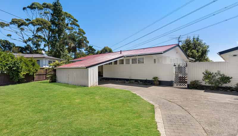 30  Laureston Avenue, Papatoetoe