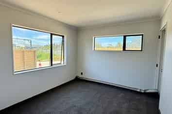 2 Woolfield Road, Papatoetoe