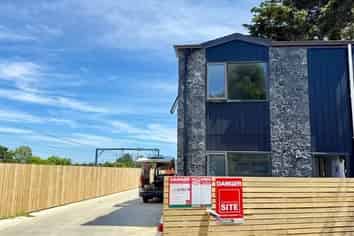 2 Woolfield Road, Papatoetoe