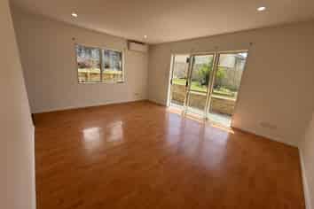 15 Millstream Drive, Henderson