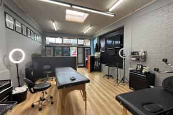 Queens Arcade - Could be Shop - Could be Office