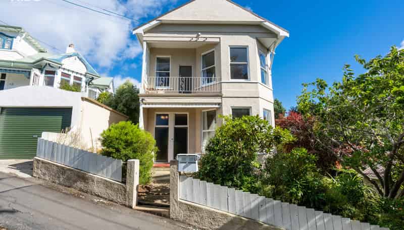 17 Scarba Street, Roslyn