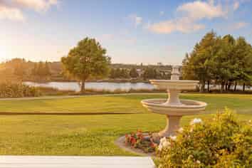 26 North Bay Road, Pyes Pa