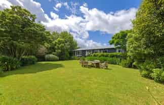 30 Parrs Road, Bunnythorpe