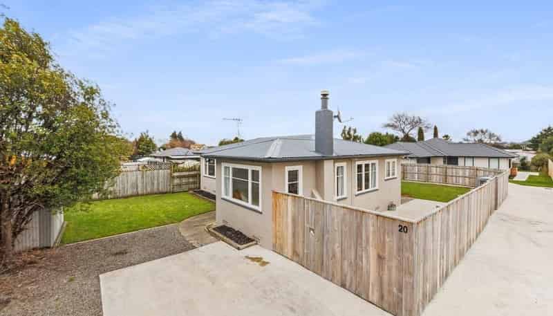 20 Pharazyn Street, Feilding