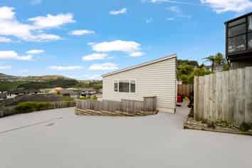 3A Hillview Crescent, Paparangi