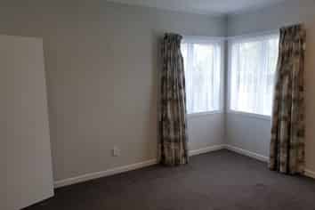 2/16 Cambridge Road, Manurewa