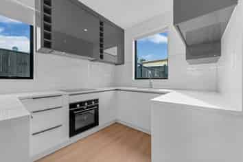 193D Mahia Road, Wattle Downs