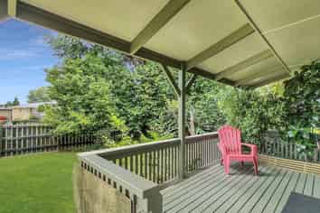 10 Barron Crescent, Fenton Park