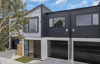 22B Justmere Place, Weymouth