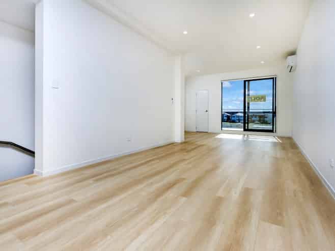 12 Papa Takaro Lane, Flat Bush