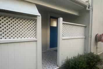 4/57 Hawker Street, Mount Victoria