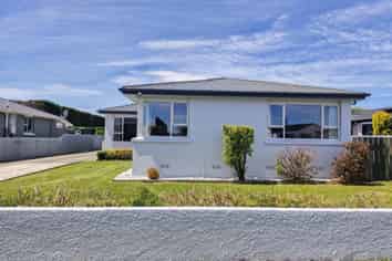 329 Racecourse road , Hargest