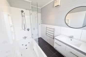 329 Racecourse road , Hargest