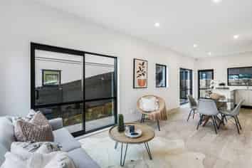 15B Portman Road, Mount Wellington