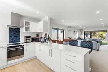 89 Banks Street, Marfell