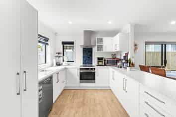 89 Banks Street, Marfell