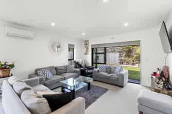 89 Banks Street, Marfell