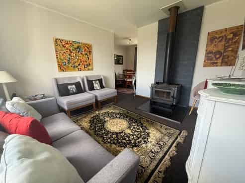 5 Waikawa Road, Owaka