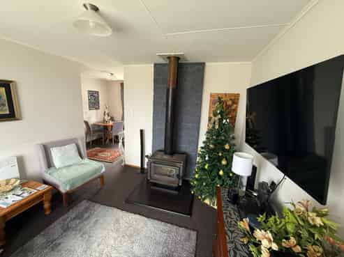 5 Waikawa Road, Owaka