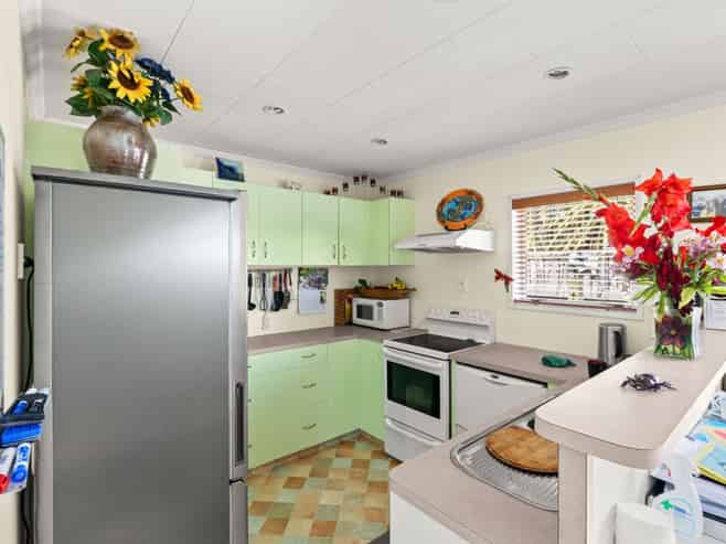 20 Downes Avenue, Springvale