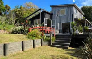 191 Hills Road, Raglan