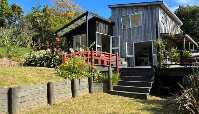 191 Hills Road, Raglan