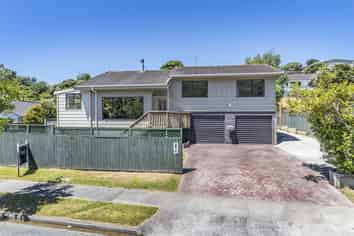 45 Albatross Close, Whitby