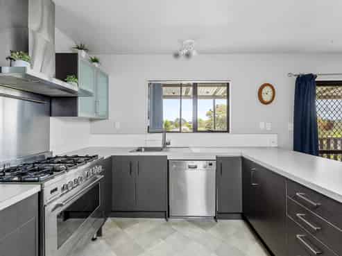 1/63 Rodney Street, Wellsford