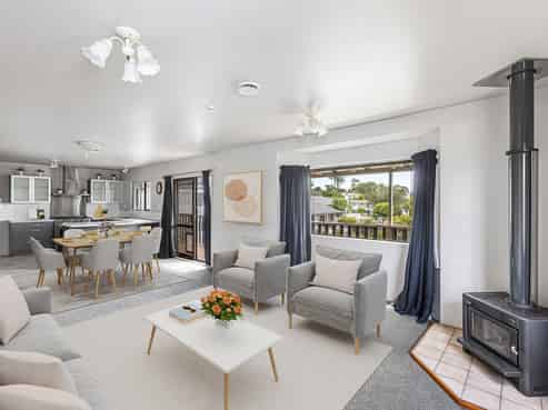 1/63 Rodney Street, Wellsford