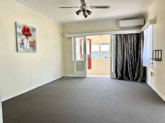 1B Barrack Road, Mount Wellington
