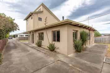 1a Cobham Crescent, Waipukurau