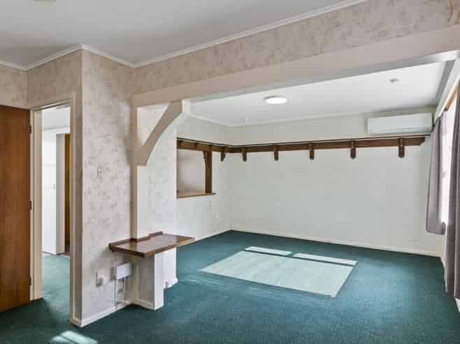 433C Ohiro Road, Brooklyn