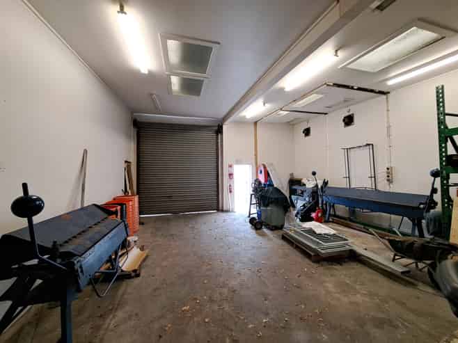 Small & Affordable - Industrial Unit