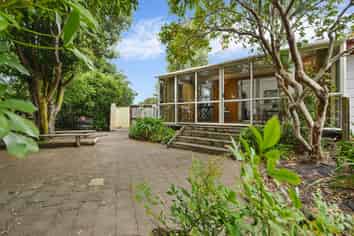 30 Darren Crescent, Half Moon Bay