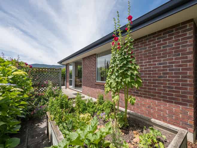 2 Kihilla Road, Richmond