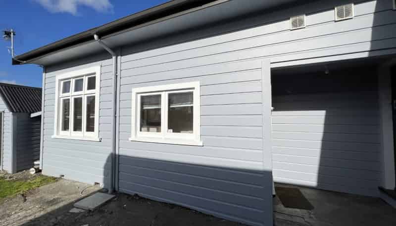 285C Fitzherbert Avenue, West End