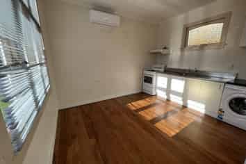 285C Fitzherbert Avenue, West End