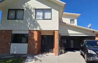 8 Pyramid Place, Glen Eden