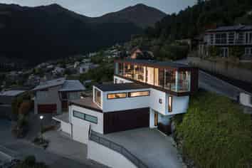 32 Edinburgh Drive, Queenstown