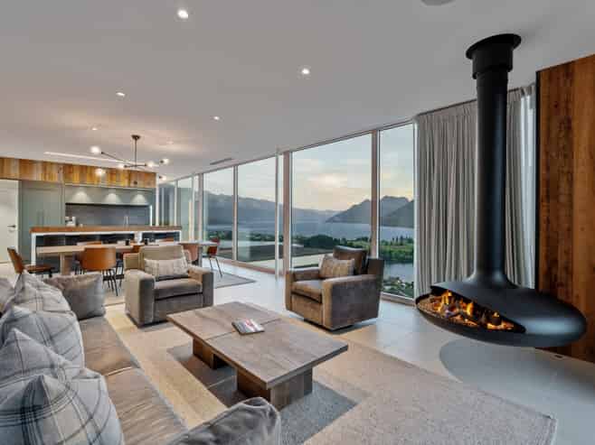 32 Edinburgh Drive, Queenstown